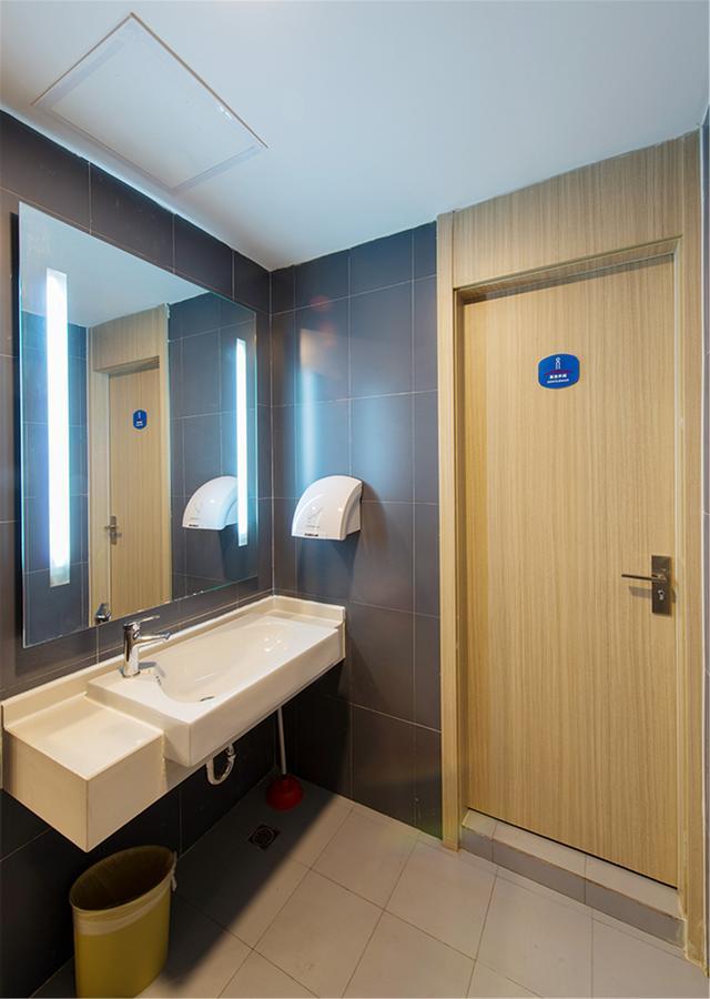 Hanting Hotel Shanghai Chunsha Jinhui Plaza Ngoại thất bức ảnh